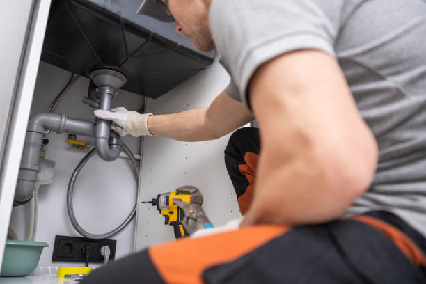 Best Emergency Plumber  in Centerville, IN